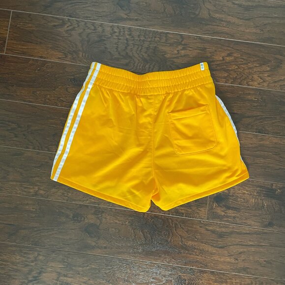 Adidas Original Shorts with Pockets -  Yellow, Size S - Picture 3 of 3
